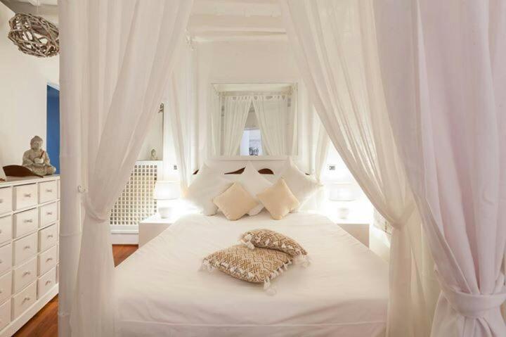 Navona Color Vicolo Delle Vacche Apartment Roma Ngoại thất bức ảnh